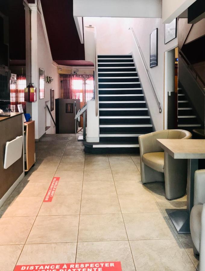 布列塔尼酒店 圣纳泽尔 外观 照片